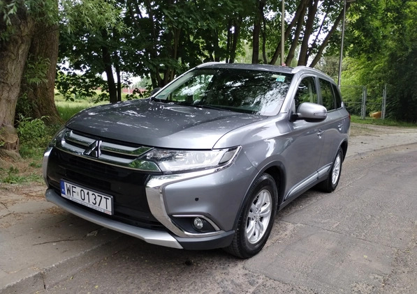 Mitsubishi Outlander cena 77000 przebieg: 133000, rok produkcji 2016 z Warszawa małe 46